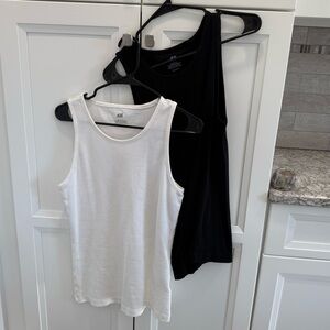 H&M two pack slim ribbed tank tops